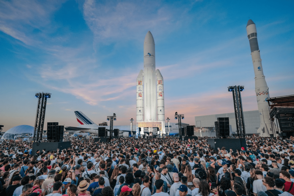 CERCLE FESTIVAL TRANSFORMED THE NATIONAL AIR & SPACE OF FRANCE INTO A MONUMENTAL CELEBRATION OF MUSIC, CULTURE AND EXPLORATION 1 Screenshot 2026 05 26 155721